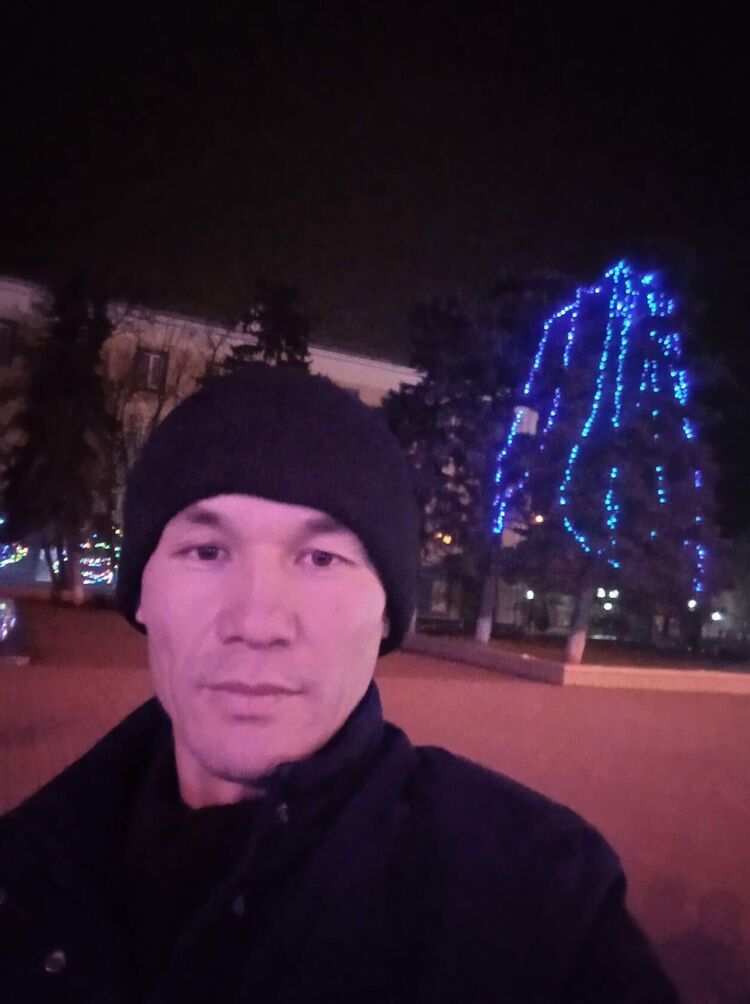  54465657  , 37 ,    -