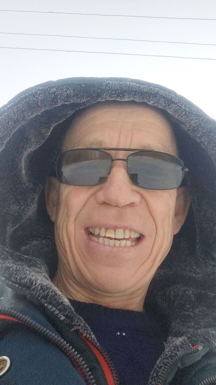  46937197  , 62 ,    