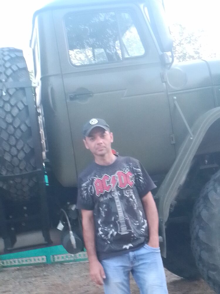  36983317  , 40 ,    