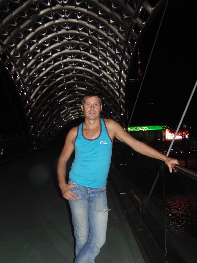  5628557  Sergey, 49 ,    