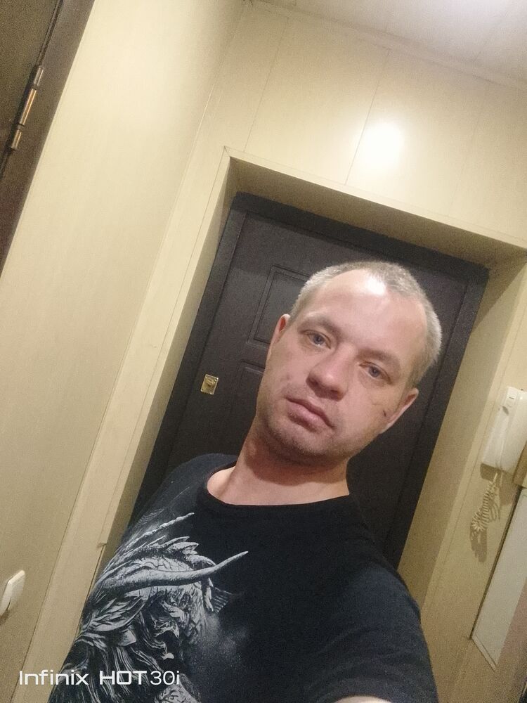  47063477  , 37 ,    