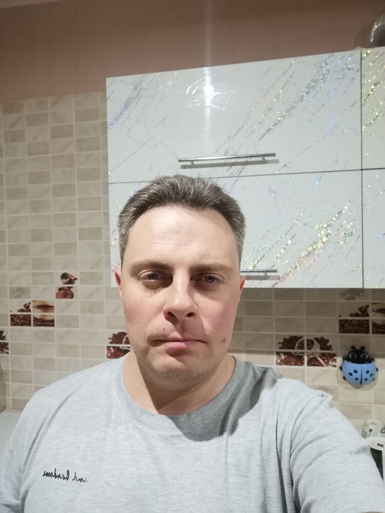  30635297  , 44 ,    -