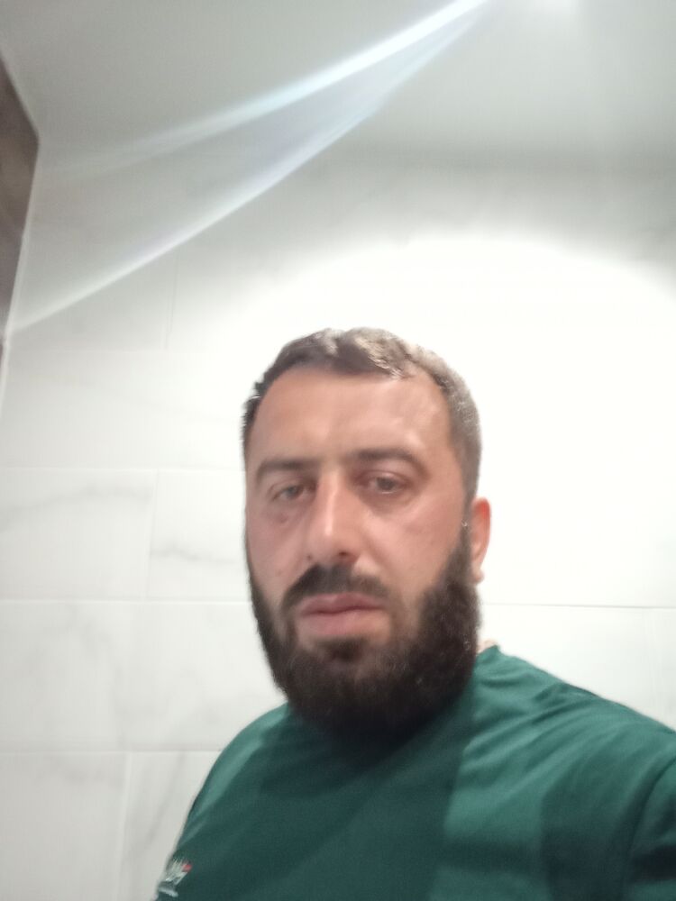 45391197  , 37 ,    