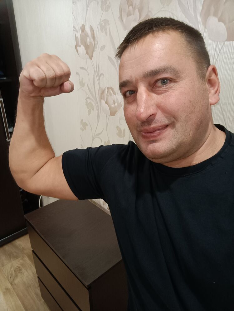  46069097  , 39 ,    