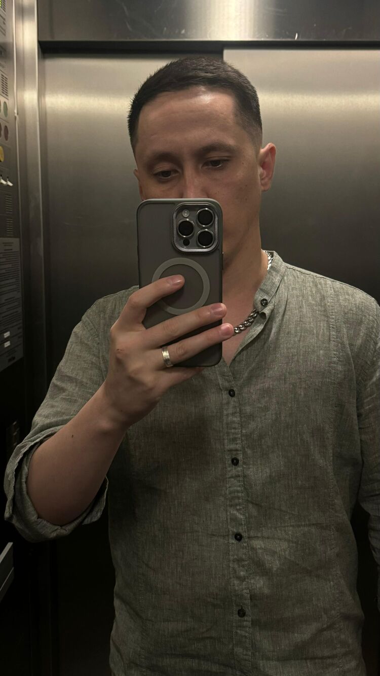  46123987  , 29 ,    