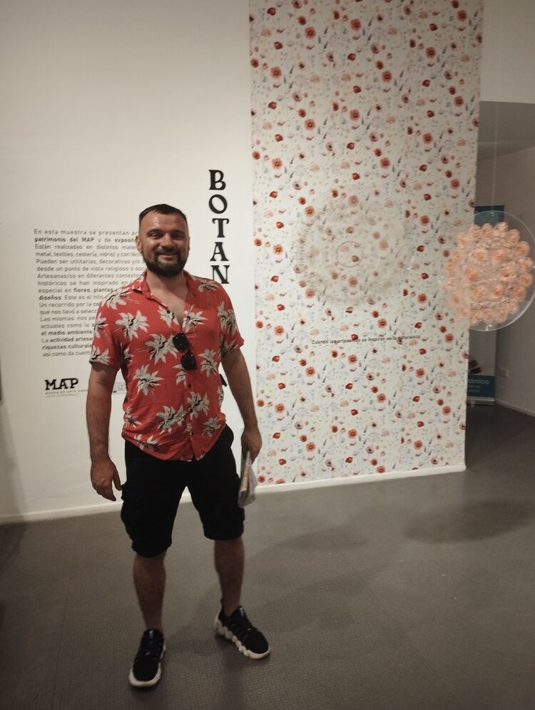  -,   Dmitrii, 42 ,   ,   