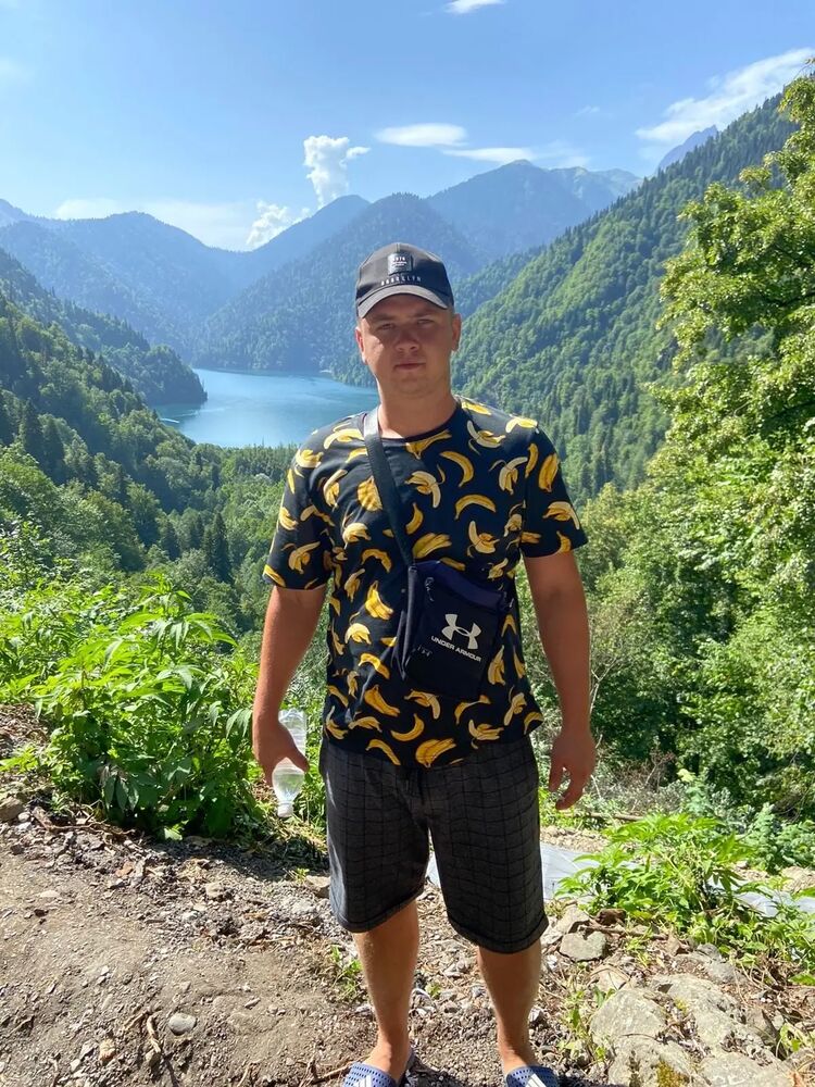  40577327  , 26 ,    --