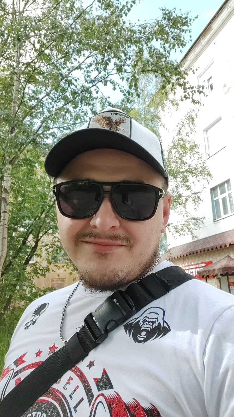  37167797  Andrey, 34 ,    