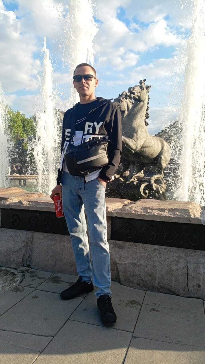 ���� 43698447 ������� �����, 34 ����, ���� ���������� � ������