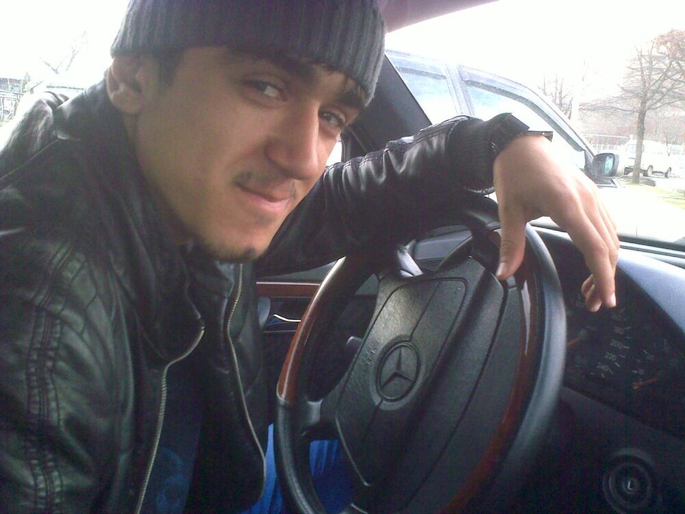  4630507  Firuz, 34 ,    