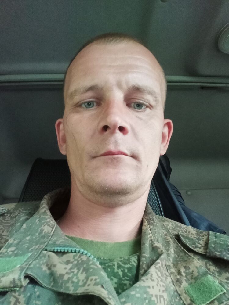  28547317  Ruslan, 41 ,    --