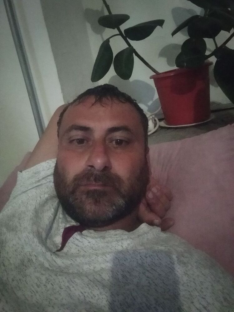  28305167  , 42 ,    