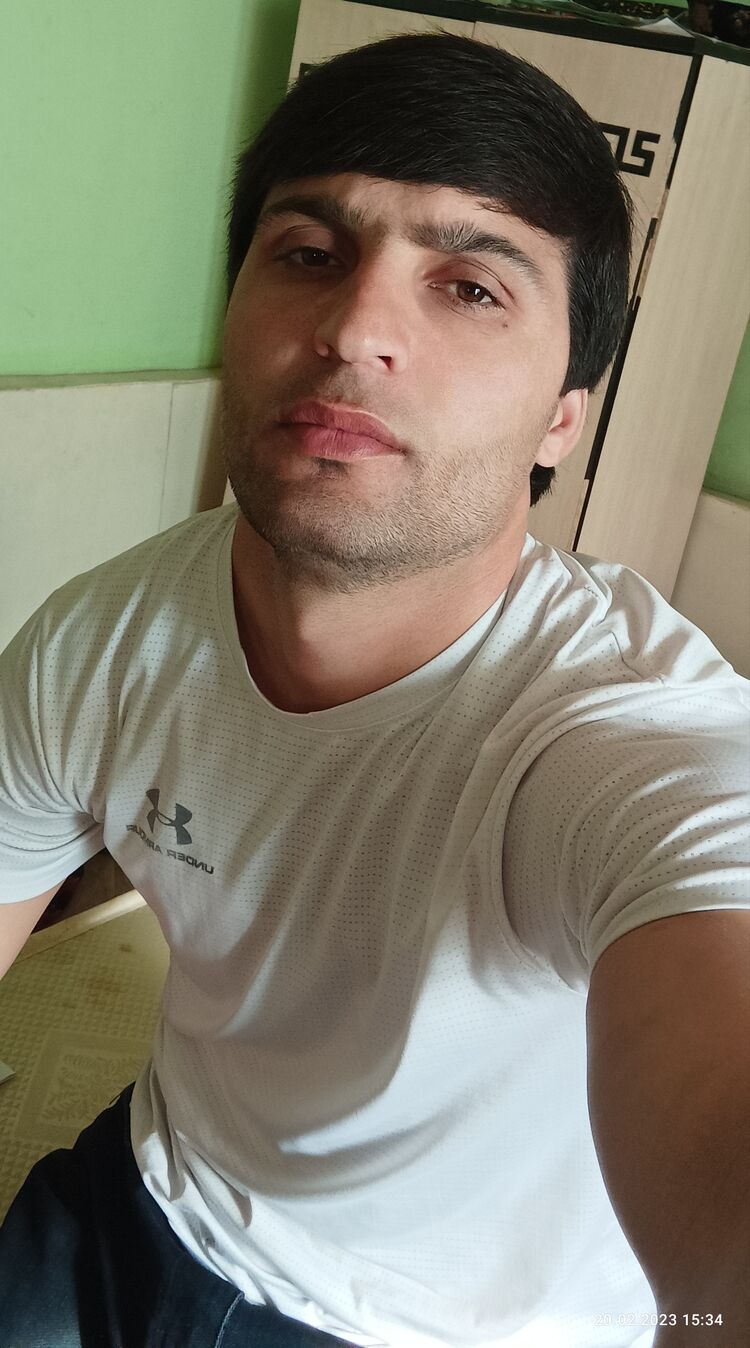  38326837  Hamza, 30 ,    --