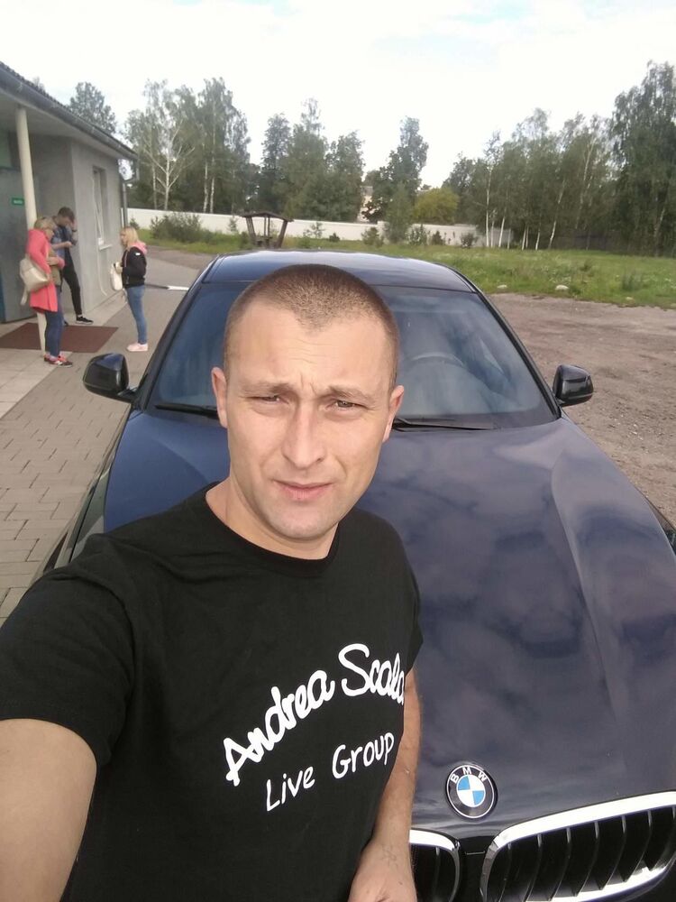  40318597  , 37 ,    