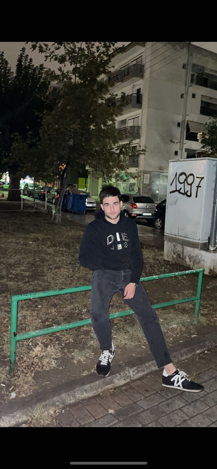  52917107  Giantso, 20 ,    Thessaloniki