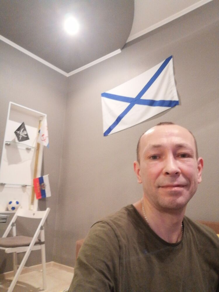 ���� 18988837 ������� ������, 49 ���, ���� ���������� � �����-����������