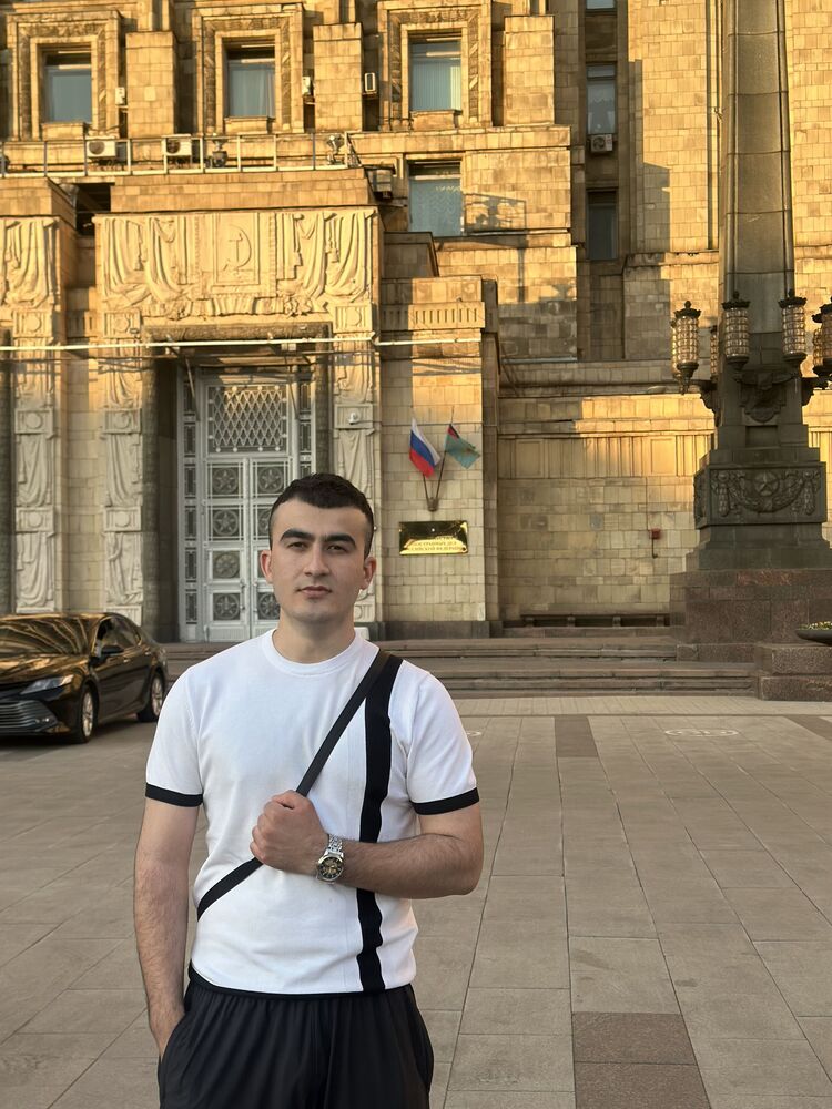  53973567  Maga, 25 ,    