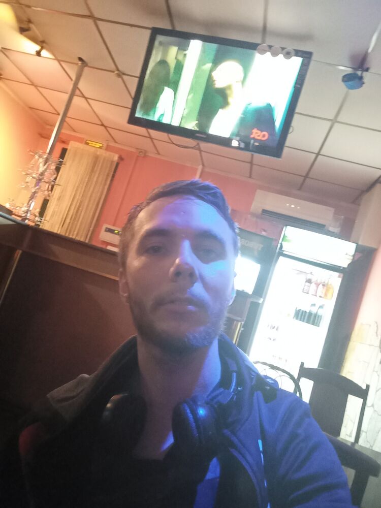  28350277  , 27 ,    