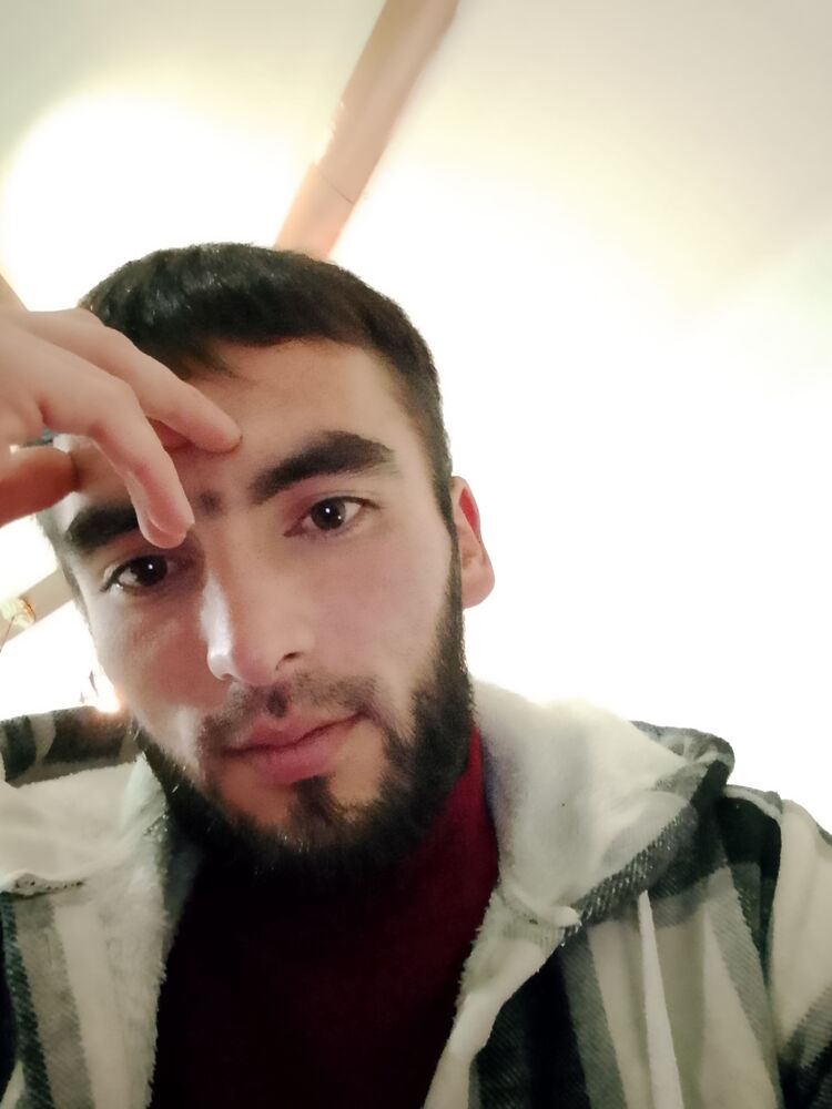  50176157  Ali, 29 ,    