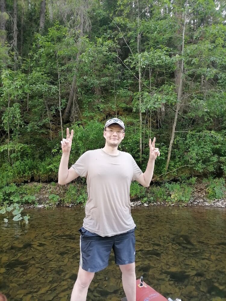  ,   Pavel, 27 ,   ,   , c 