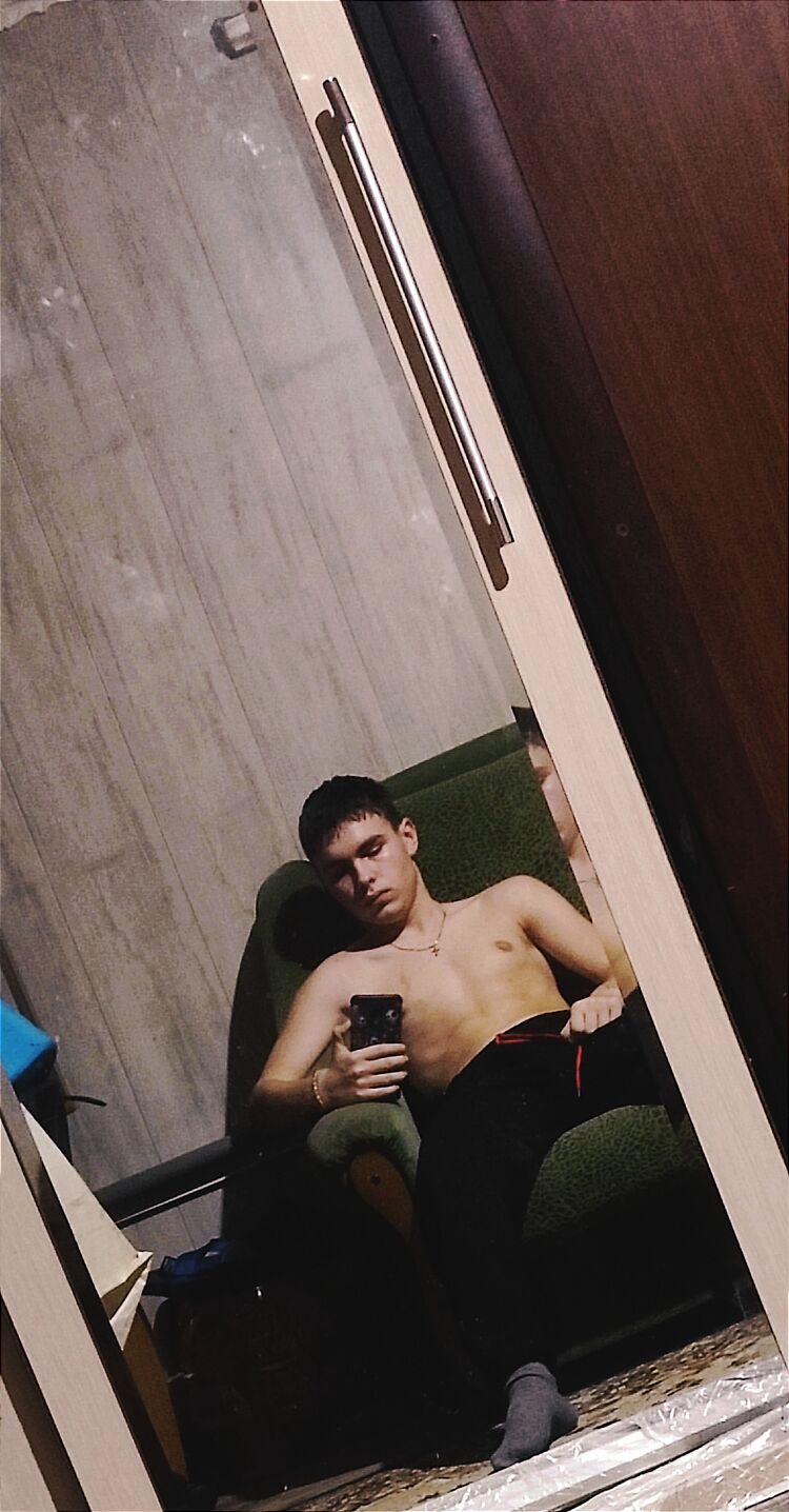  40710877  , 20 ,    