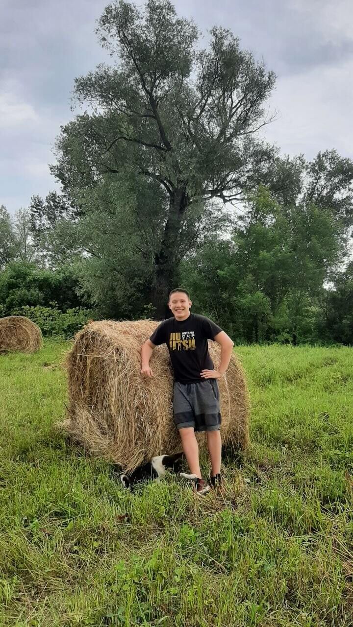  24097177  Karim, 24 ,    