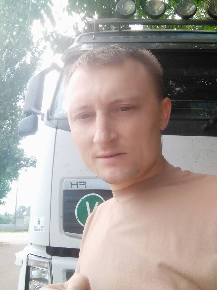  48231127  , 31 ,    