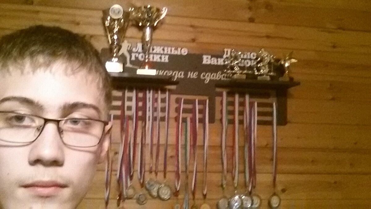 ���� 19518737 ����� �����, 24 ����, ���� ���������� � ������������