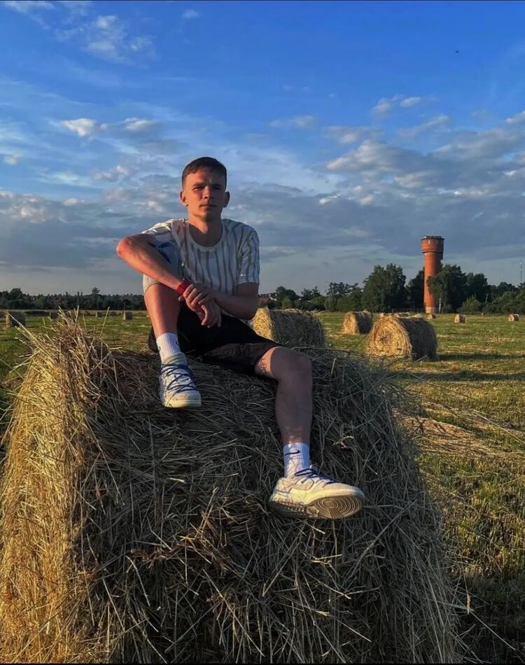  -,   ˸, 21 ,   ,   