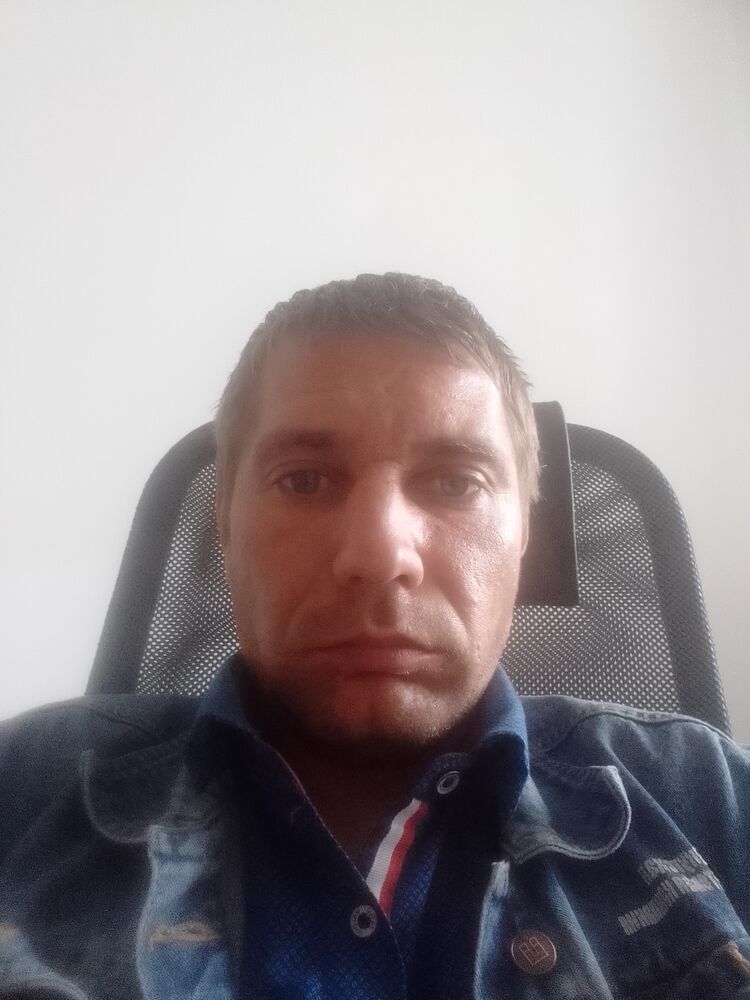  32524697  , 38 ,    