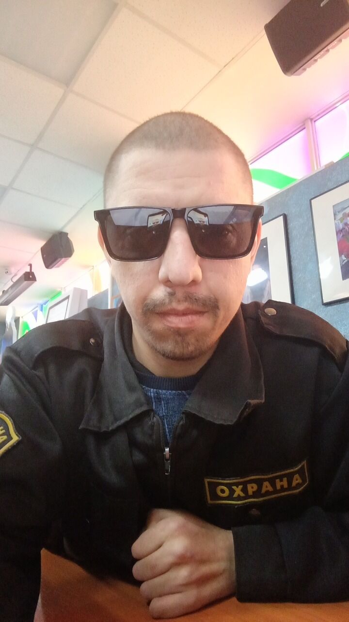  42387587  , 32 ,    