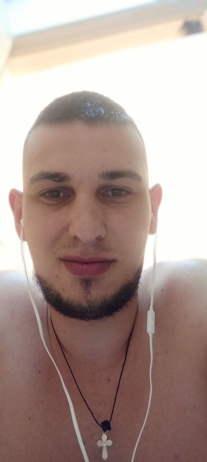  ,   Pavel, 26 ,   ,   