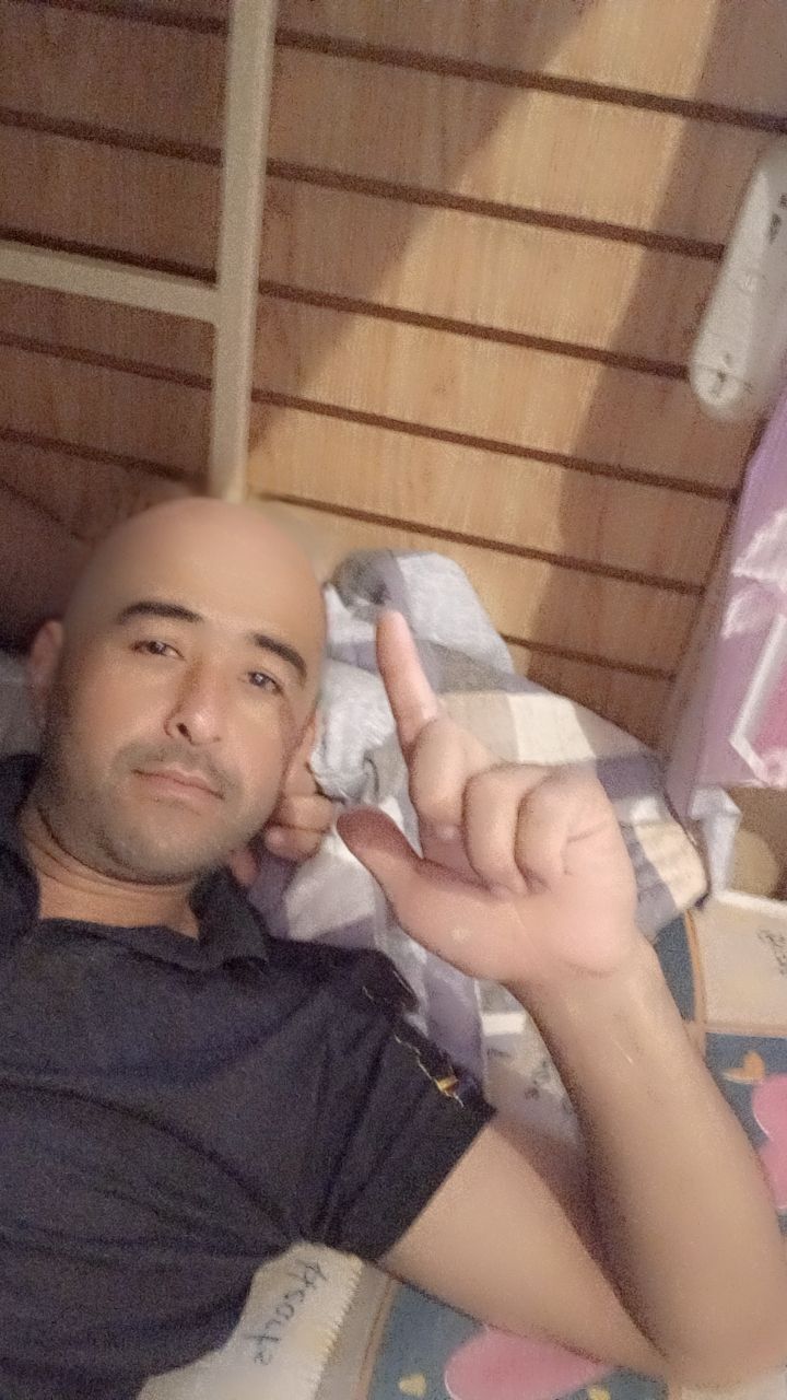  44399527       , 37 ,    