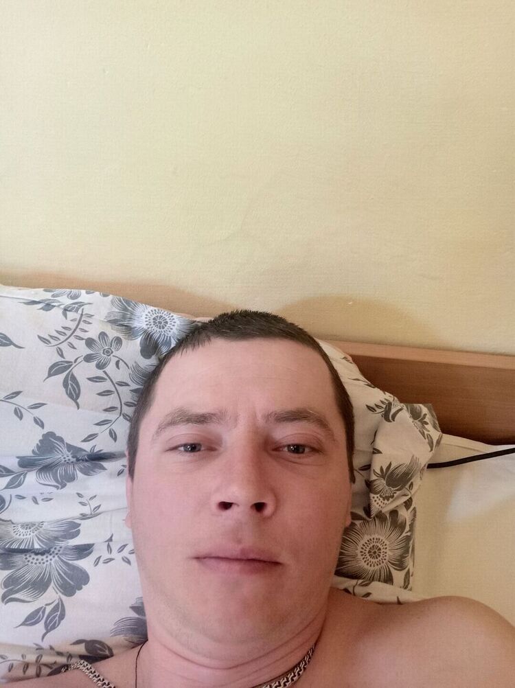  25385817  Yaruk, 37 ,    