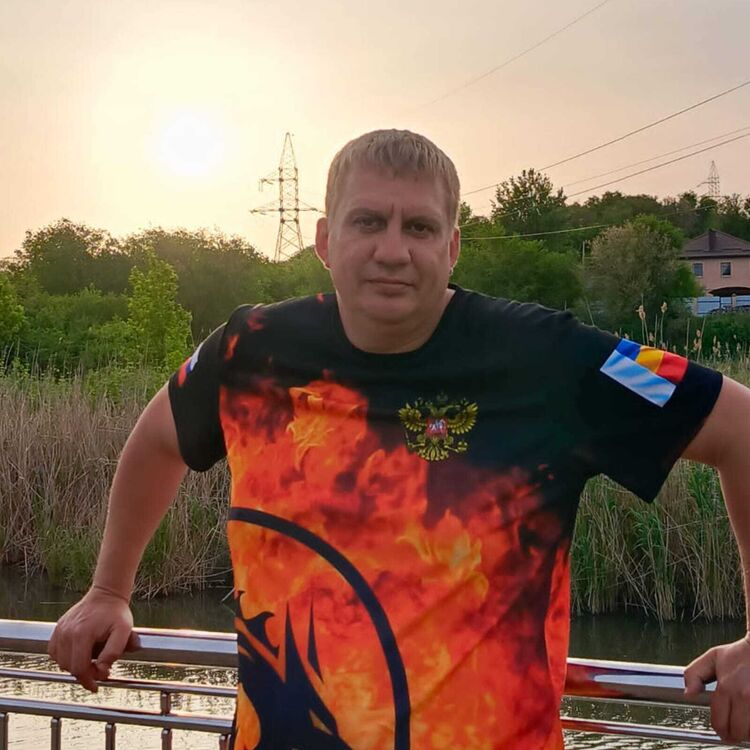  45142247  , 42 ,    --