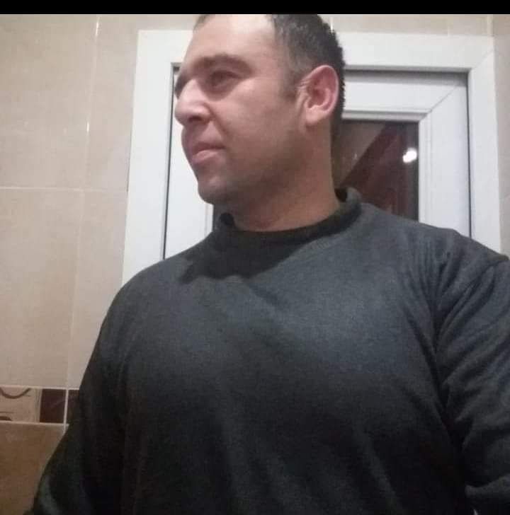  33223797  , 42 ,    
