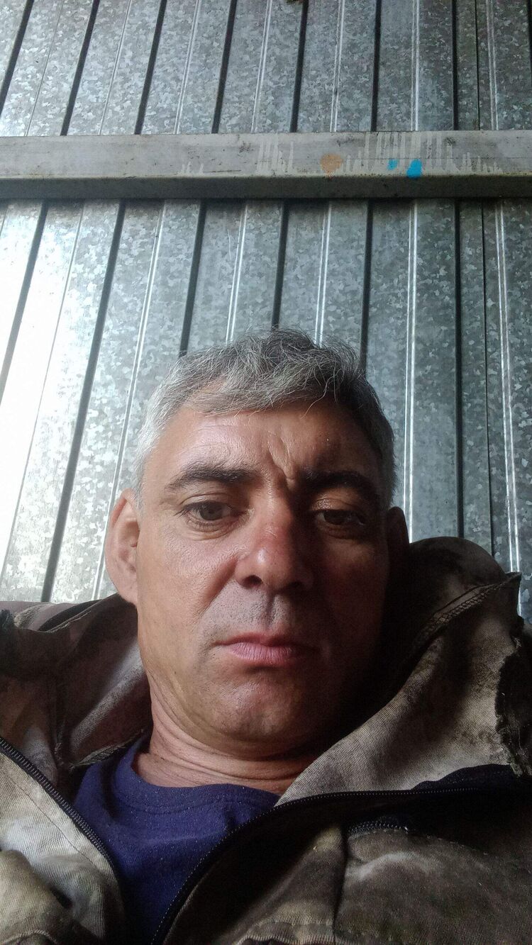  42927337  , 44 ,    