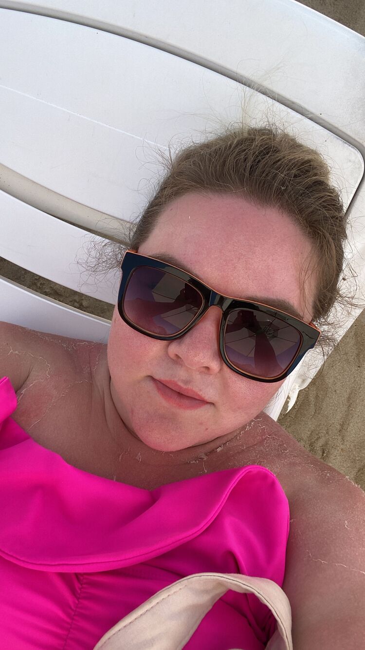  38083137  , 31 ,    -