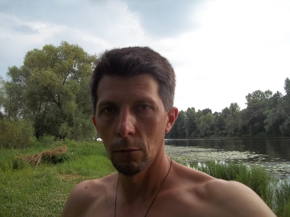  ,   Slawa, 49 ,     , c 
