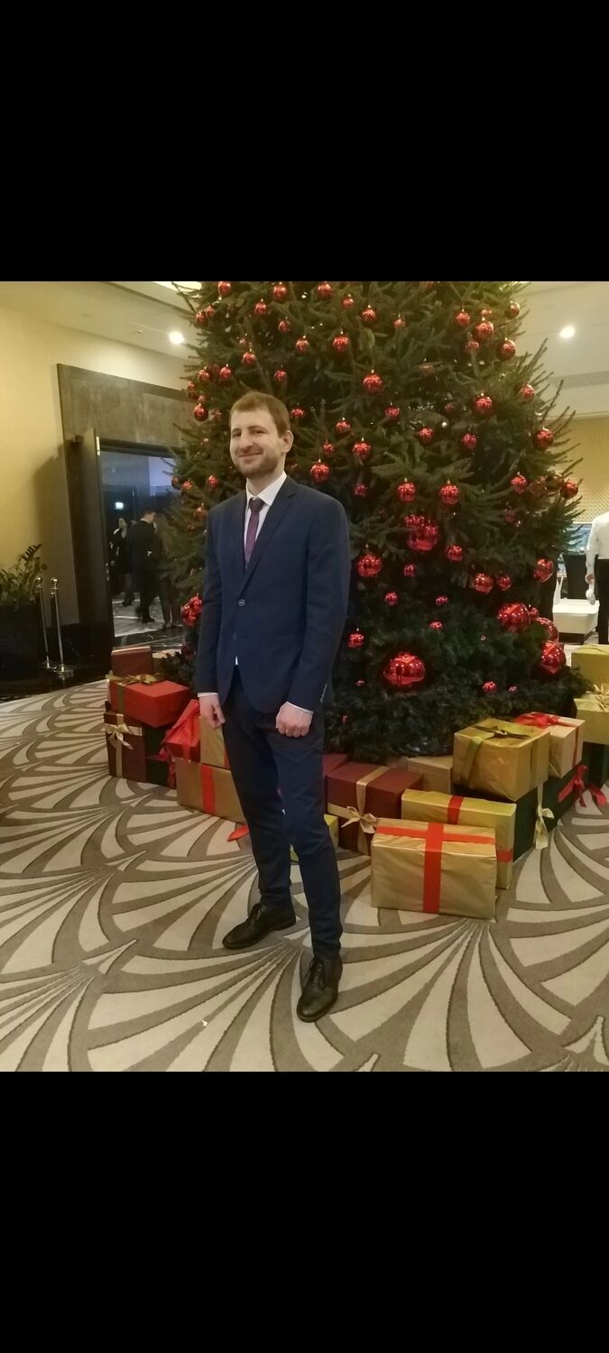  ,   ALeks, 37 ,   c 