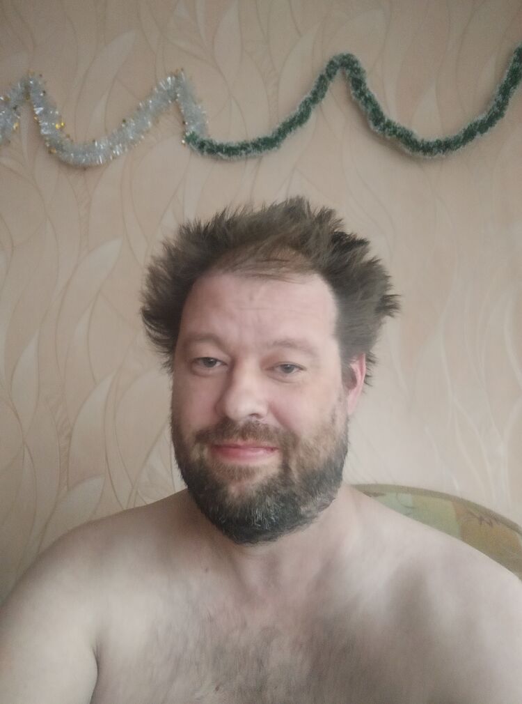  45042477  , 41 ,     
