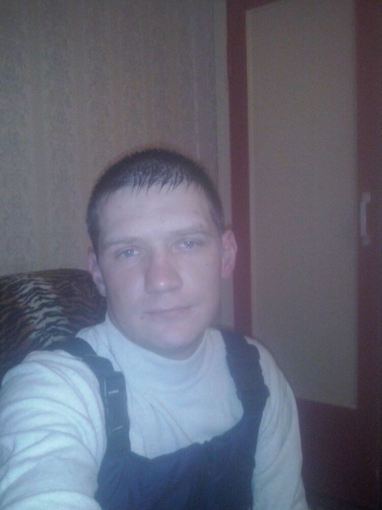  23208587  , 42 ,    