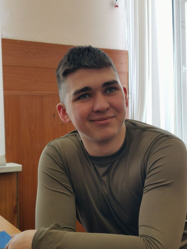  ,   , 19 ,     , c 