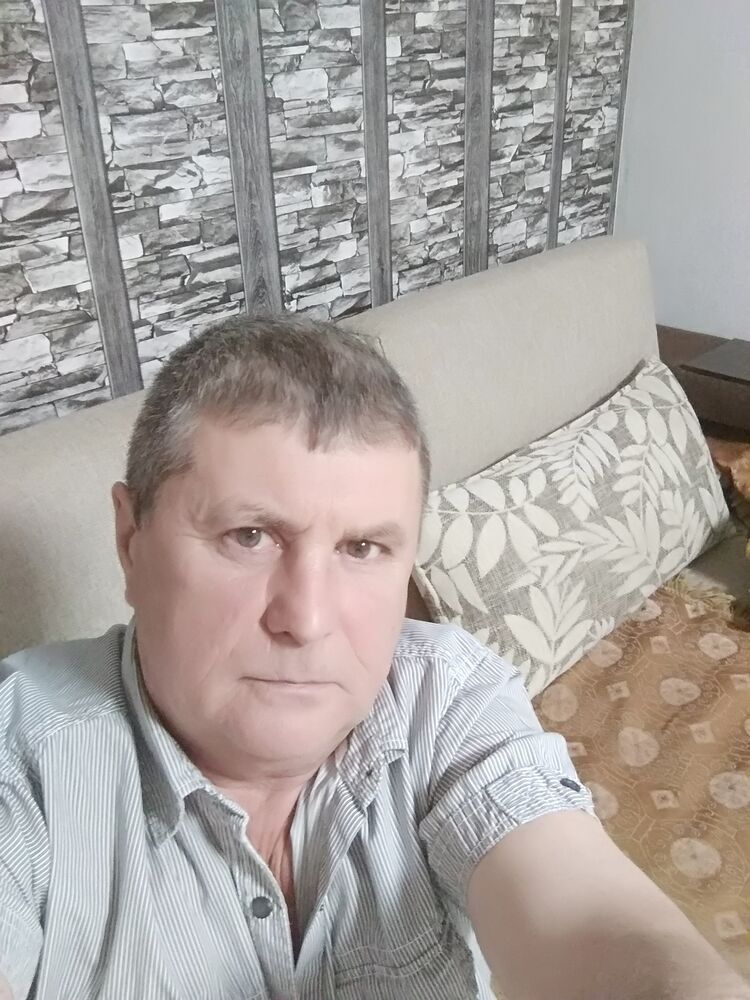  30624797  Sergei, 56 ,    
