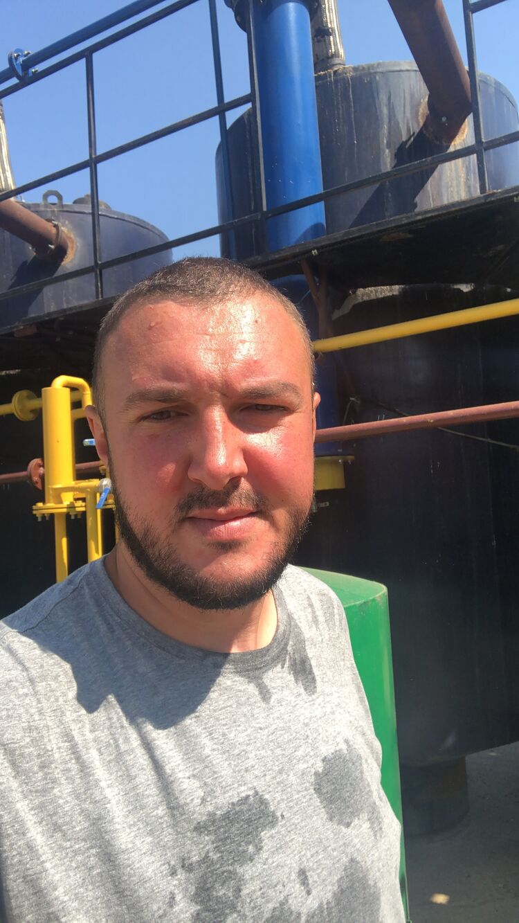  Posen,   Andrii, 42 ,   ,   