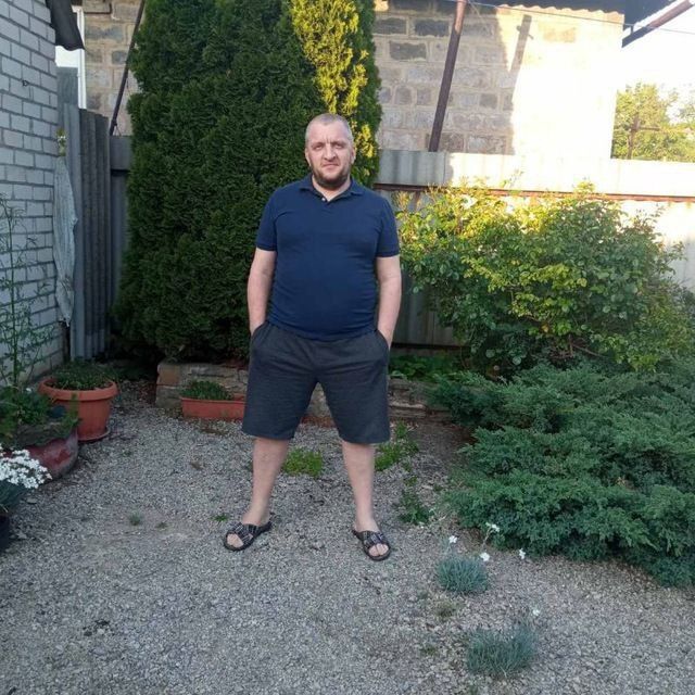  ,   Vadim, 47 ,   ,   