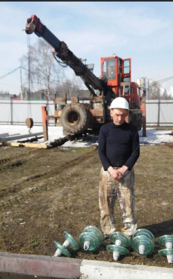  42591897  , 43 ,    