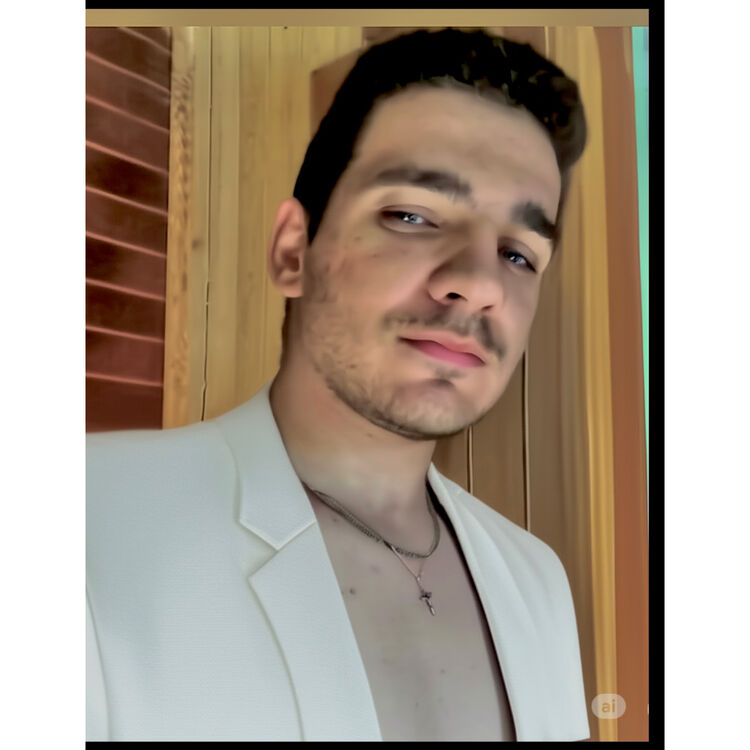  52883597  Eugen, 32 ,    