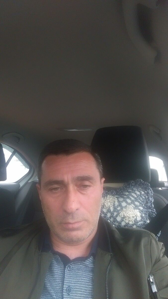  ,   Garik, 53 ,   ,   , c 