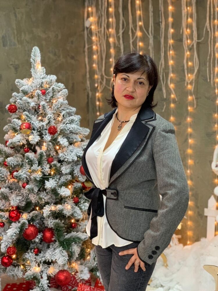  51702337  Ellmira, 48 ,    